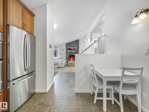 10936 165 Street, Edmonton, AB - Indoor