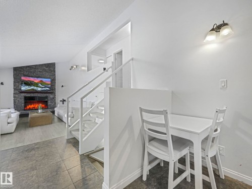 10936 165 Street, Edmonton, AB - Indoor