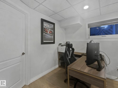 10936 165 Street, Edmonton, AB - Indoor Photo Showing Office
