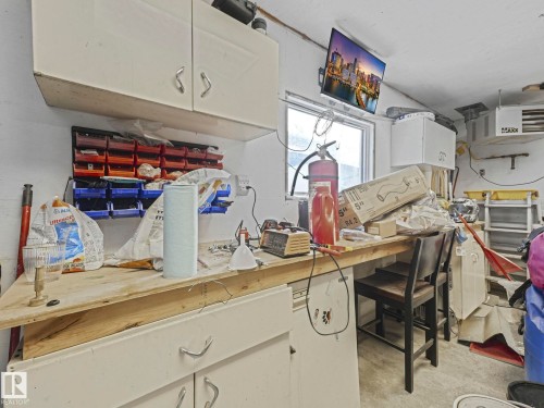 10936 165 Street, Edmonton, AB - Indoor Photo Showing Other Room
