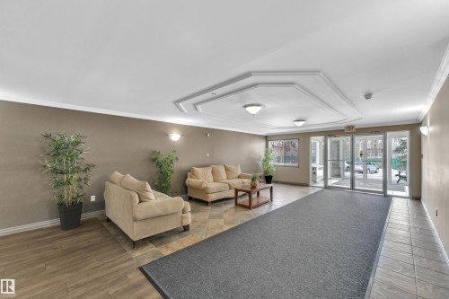 306 905 Blacklock Way, Edmonton, AB - Indoor Photo Showing Other Room