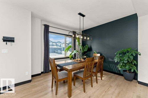 96 Garneau Gate, Spruce Grove, AB - Indoor Photo Showing Dining Room