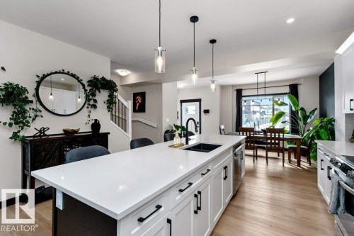 96 Garneau Gate, Spruce Grove, AB - Indoor Photo Showing Kitchen With Double Sink With Upgraded Kitchen