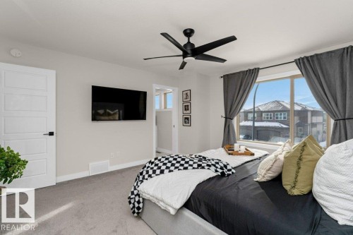 96 Garneau Gate, Spruce Grove, AB - Indoor Photo Showing Bedroom