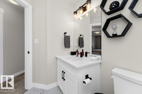 96 Garneau Gate, Spruce Grove, AB - Indoor Photo Showing Bathroom