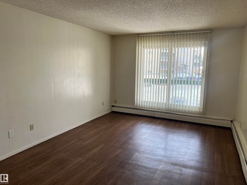 208 1620 48 Street, Edmonton, AB - Indoor Photo Showing Other Room