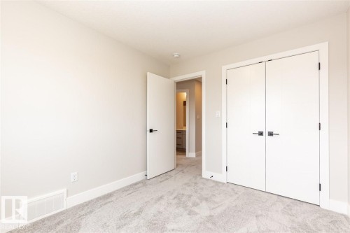 201 Caledonia Drive, Leduc, AB - Indoor Photo Showing Other Room