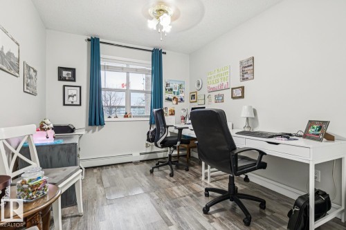 110 8315 83 Street Nw, Edmonton, AB - Indoor Photo Showing Office