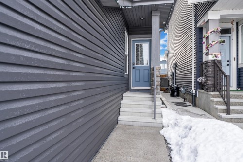 5209 22A Avenue, Edmonton, AB - Outdoor