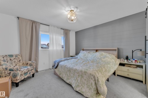 5209 22A Avenue, Edmonton, AB - Indoor Photo Showing Bedroom