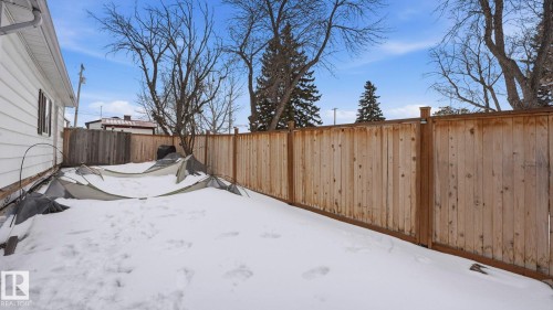 4709 50A Avenue, Calmar, AB - Outdoor