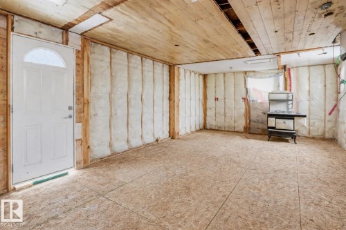 4709 50A Avenue, Calmar, AB - Indoor Photo Showing Other Room