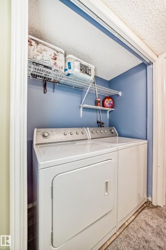 404 Hudson Court, Edmonton, AB - Indoor Photo Showing Laundry Room