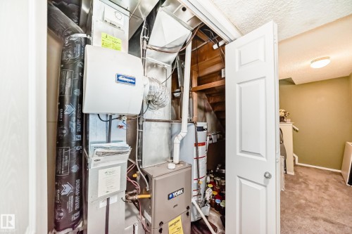 404 Hudson Court, Edmonton, AB - Indoor Photo Showing Basement