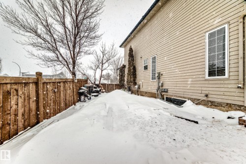 404 Hudson Court, Edmonton, AB - Outdoor