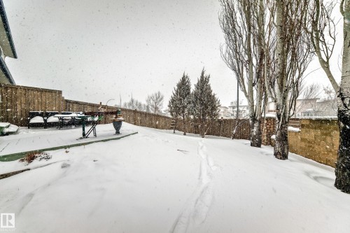 404 Hudson Court, Edmonton, AB - Outdoor