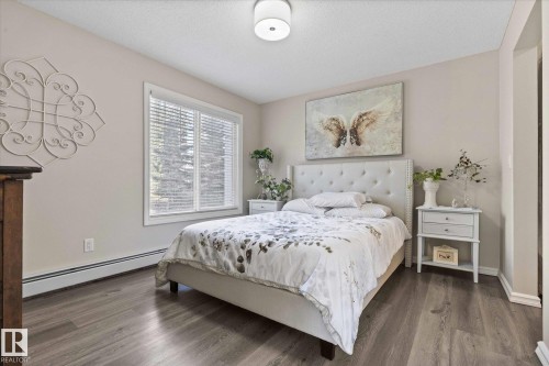 112 2208 44 Avenue, Edmonton, AB - Indoor Photo Showing Bedroom