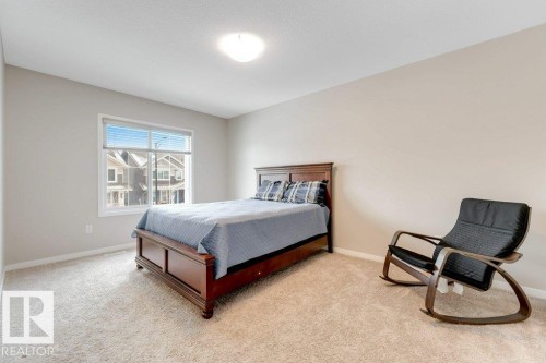 2777 Chokecherry Place, Edmonton, AB - Indoor Photo Showing Bedroom