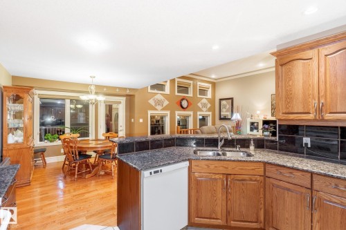 50431 Rge Rd 222, Rural Leduc County, AB - Indoor Photo Showing Kitchen With Double Sink