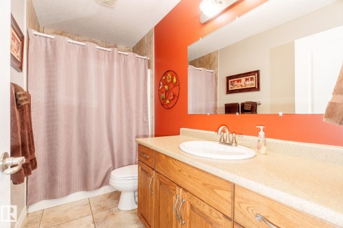 50431 Rge Rd 222, Rural Leduc County, AB - Indoor Photo Showing Bathroom