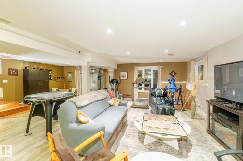 50431 Rge Rd 222, Rural Leduc County, AB - Indoor