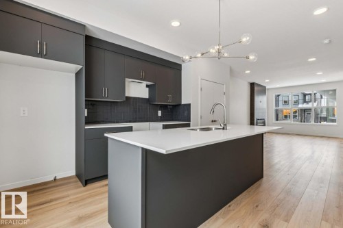 8120 228 Street, Edmonton, AB - Indoor Photo Showing Kitchen With Upgraded Kitchen