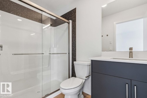 8120 228 Street, Edmonton, AB - Indoor Photo Showing Bathroom