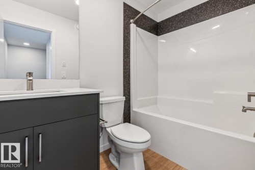 8120 228 Street, Edmonton, AB - Indoor Photo Showing Bathroom