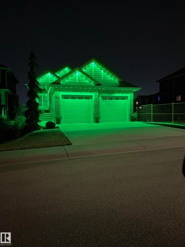 3698 Hummingbird Way, Edmonton, AB - Outdoor