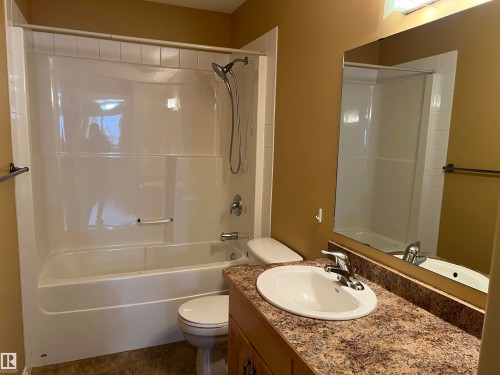 #306 4128 47 Street, Drayton Valley, AB - Indoor Photo Showing Bathroom