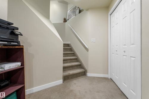 7422 Singer Landing Landing, Edmonton, AB - Indoor Photo Showing Other Room