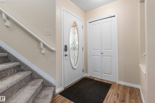 7422 Singer Landing Landing, Edmonton, AB - Indoor Photo Showing Other Room