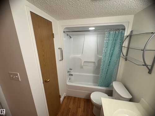 301 9928 105 Street, Westlock, AB - Indoor Photo Showing Bathroom