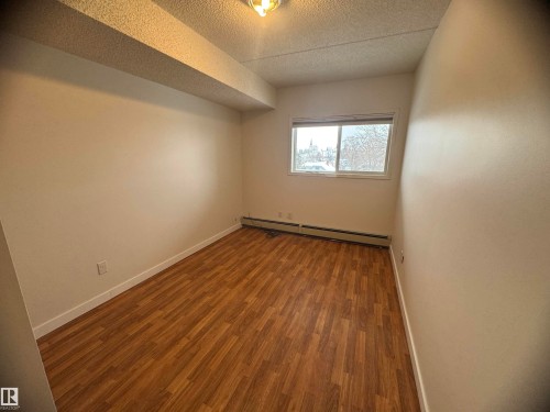 301 9928 105 Street, Westlock, AB - Indoor Photo Showing Other Room