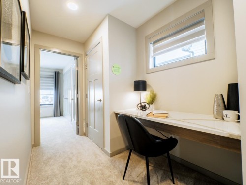 7005 Kiviaq Crescent, Edmonton, AB - Indoor Photo Showing Office