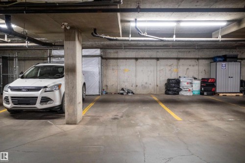 207 6925 199 Street, Edmonton, AB - Indoor Photo Showing Garage