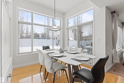 170 Galland Crescent, Edmonton, AB - Indoor Photo Showing Dining Room