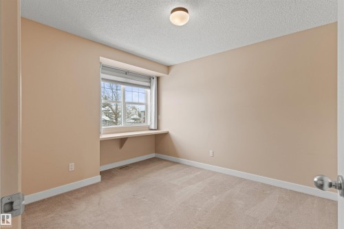 170 Galland Crescent, Edmonton, AB - Indoor Photo Showing Other Room