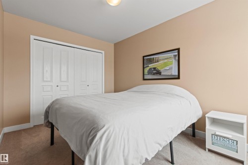 170 Galland Crescent, Edmonton, AB - Indoor Photo Showing Bedroom