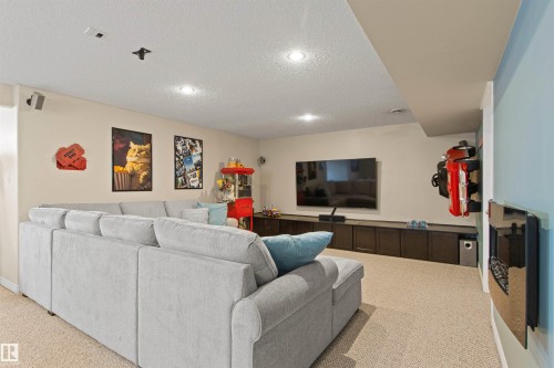 170 Galland Crescent, Edmonton, AB - Indoor