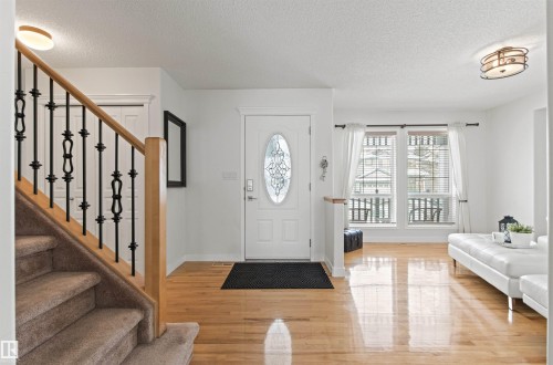 170 Galland Crescent, Edmonton, AB - Indoor Photo Showing Other Room