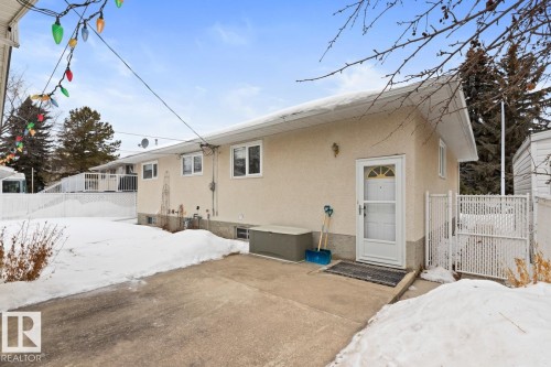 60 Peace River Drive, Devon, AB - Outdoor