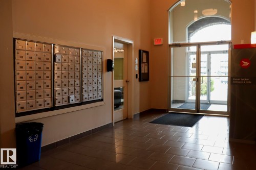 111 392 Silver Berry Road, Edmonton, AB - Indoor Photo Showing Other Room