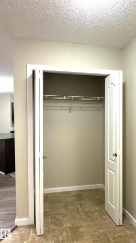 111 392 Silver Berry Road, Edmonton, AB - Indoor