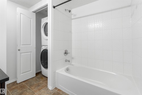 313 270 Mcconachie Drive, Edmonton, AB - Indoor Photo Showing Laundry Room