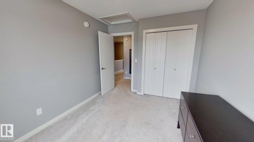 2652 Maple Way, Edmonton, AB - Indoor