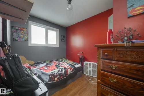 1330 72 Street, Edmonton, AB - Indoor Photo Showing Bedroom