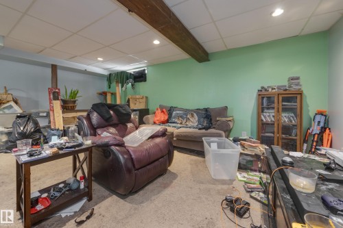 1330 72 Street, Edmonton, AB - Indoor
