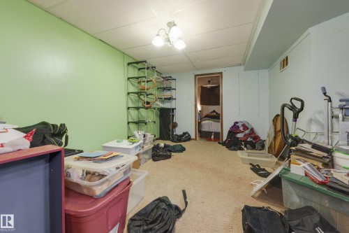 1330 72 Street, Edmonton, AB - Indoor