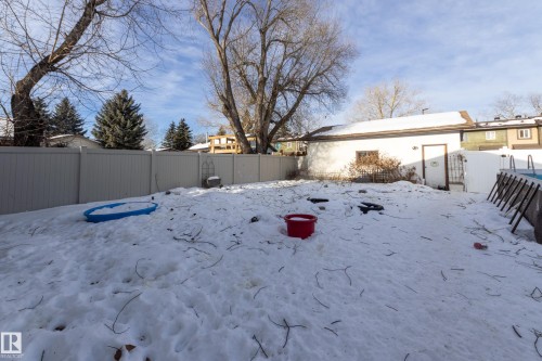 1330 72 Street, Edmonton, AB - Outdoor